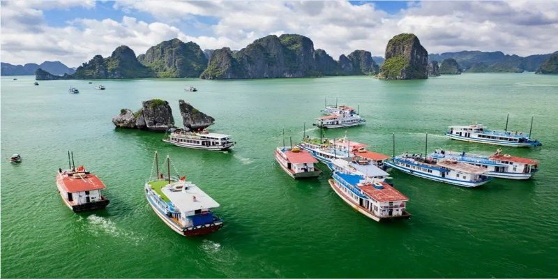 Dịch vụ thuê tàu du lịch Hạ Long đa dạng