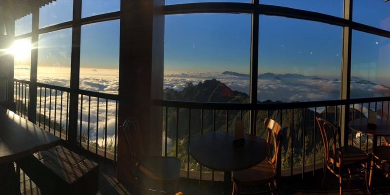 Thưởng thức ly cà phê giữa không gian yên bình, thanh tịnh