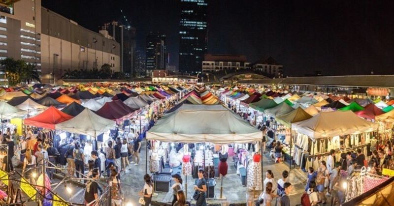 Trải nghiệm chợ đêm Hạ Long Marine