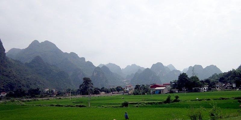 Trải nghiệm tại dãy núi mang tên vị anh hùng Cai Kinh