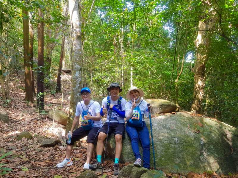 Sức hấp dẫn của Núi Dinh, không chỉ là leo núi