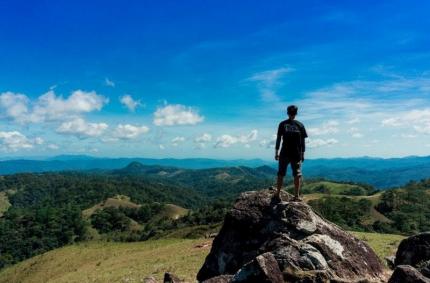 Trekking Tà Năng: Trải nghiệm chinh phục thiên nhiên hùng vĩ