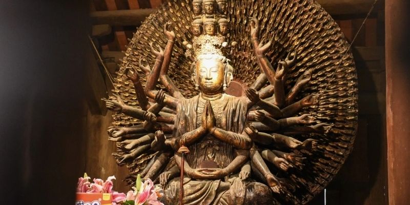 Tượng Phật Quan Âm nghìn mắt nghìn tay là bảo vật Quốc gia 