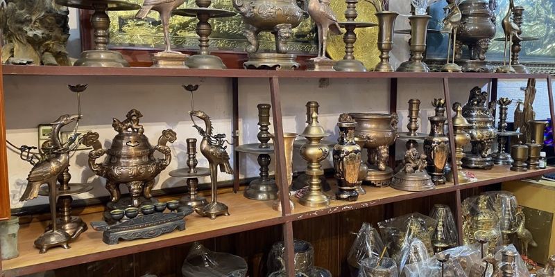 Tượng, tranh đồng mang tính thẩm mỹ cực cao của làng