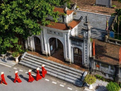 Tuyến đường di chuyển đến Văn Miếu dễ dàng