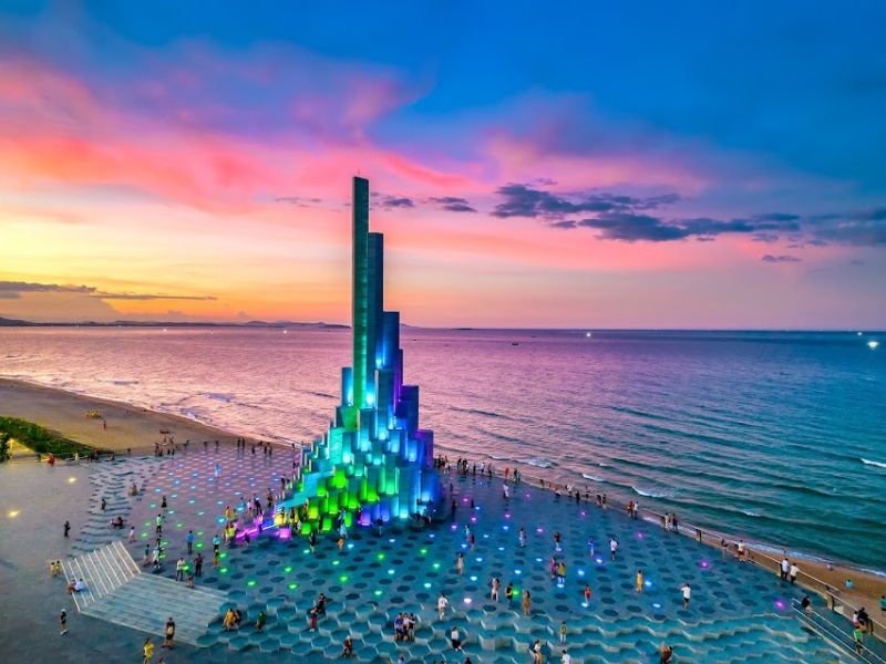 Vẻ đẹp cuốn hút lúc lên đèn