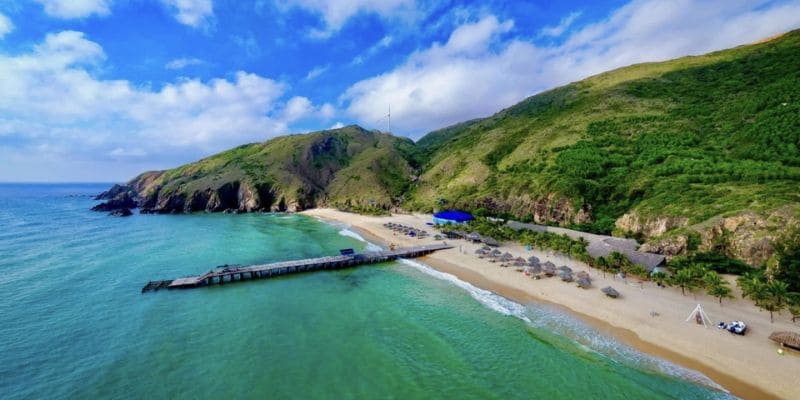 Vẻ đẹp hài hòa giữa non và nước