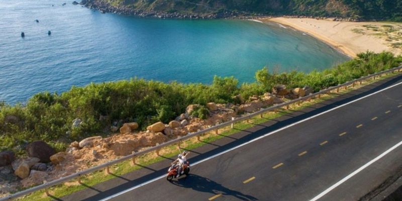 Đầm Ô Loan nằm trên vùng đất Phú Yên đầy nắng và gió