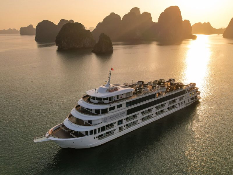 Di chuyển đến Hạ Long ngày nay có thể sử dụng nhiều phương tiện