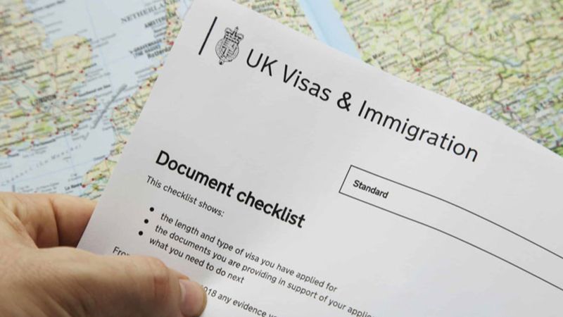 Chuẩn bị các loại giấy tờ đầy đủ khi làm visa