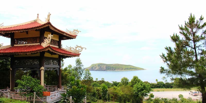 Địa điểm mang những giá trị lịch sử và có tính linh thiêng