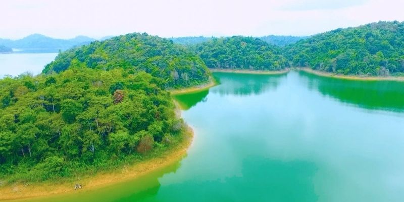 Thời điểm lý tưởng ghé thăm Bến En từ tháng 3 đến tháng 5